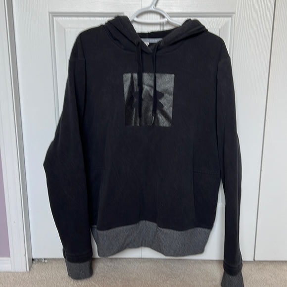 Under Armour hoodie - Picture 1 of 4